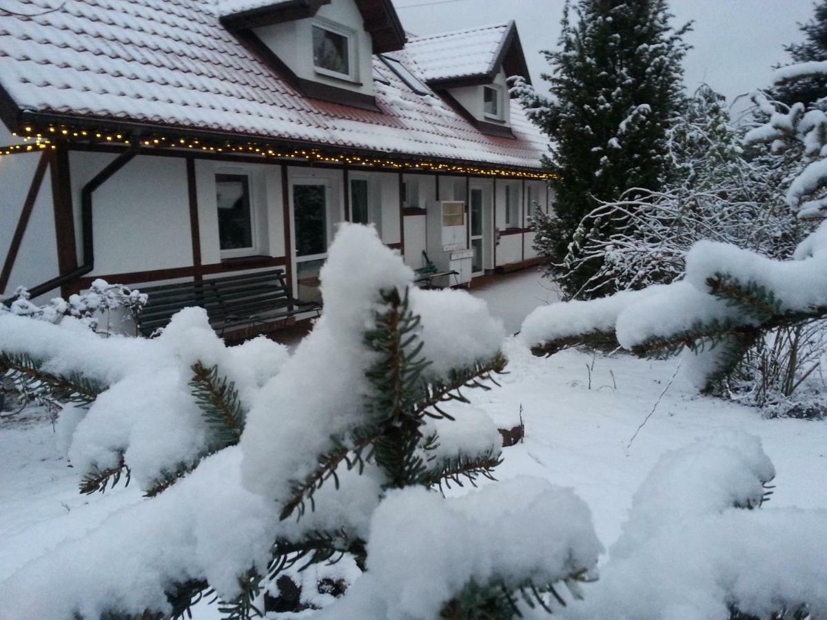 Apartamento Cztery Pory Warmii Pluski Pokoje Do Wynajecia Exterior foto